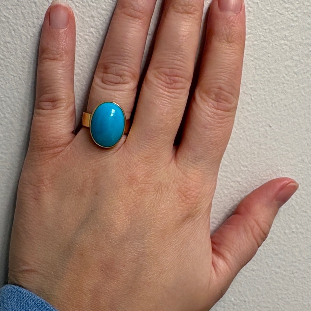 10k Yellow Gold and Turquoise Ring - Picture 6 of 6